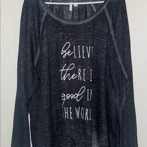 Est 1946 super soft gray long line blouse, size 26/28